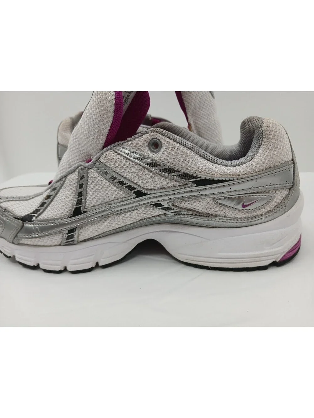 NIKE Air N'sight III BRS 1000 Shoes Womens 9.5 White Low Top Sneakers 318183-101